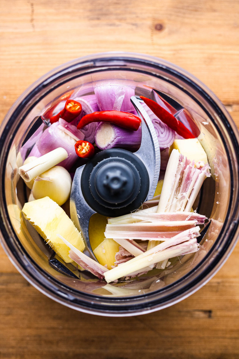 yellow curry tempeh paste