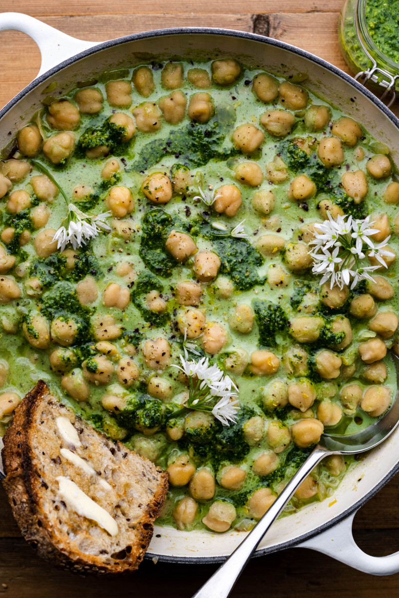 wild garlic chickpea stew