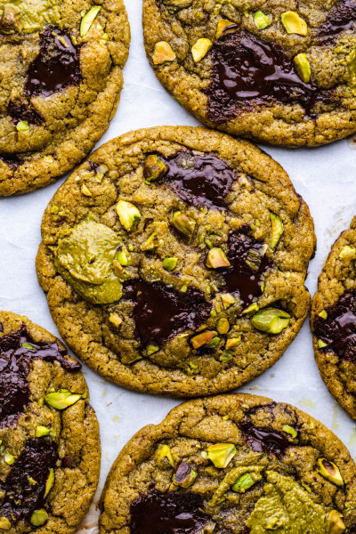 eggless pistachio cookies