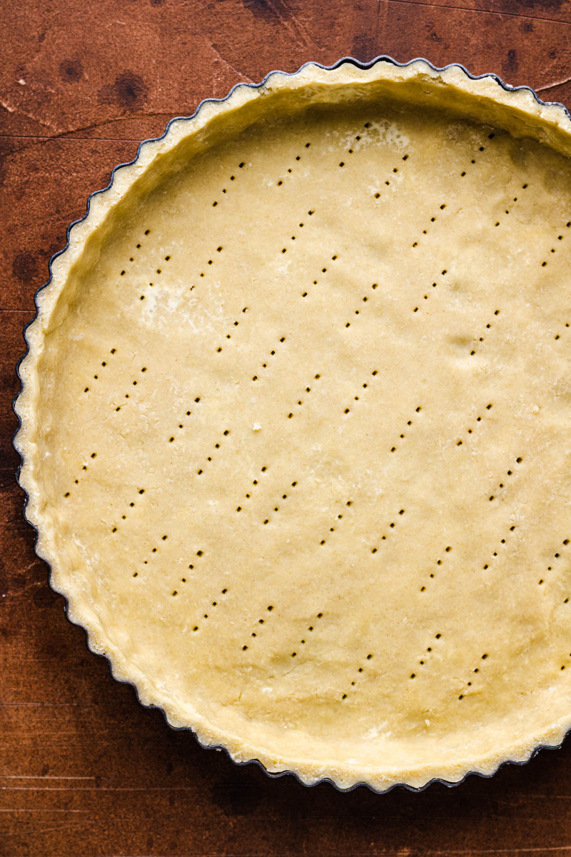 vegan bakewell tart lined