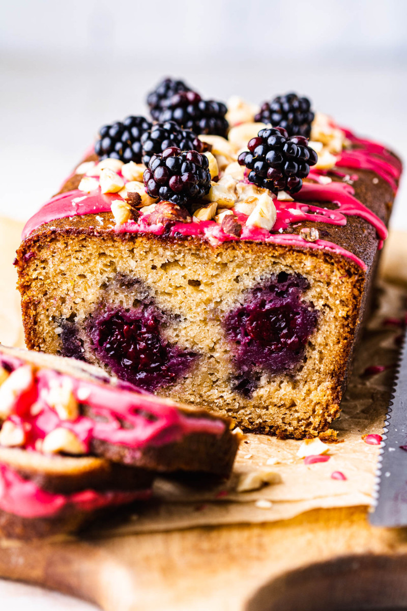 vegan blackberry cake